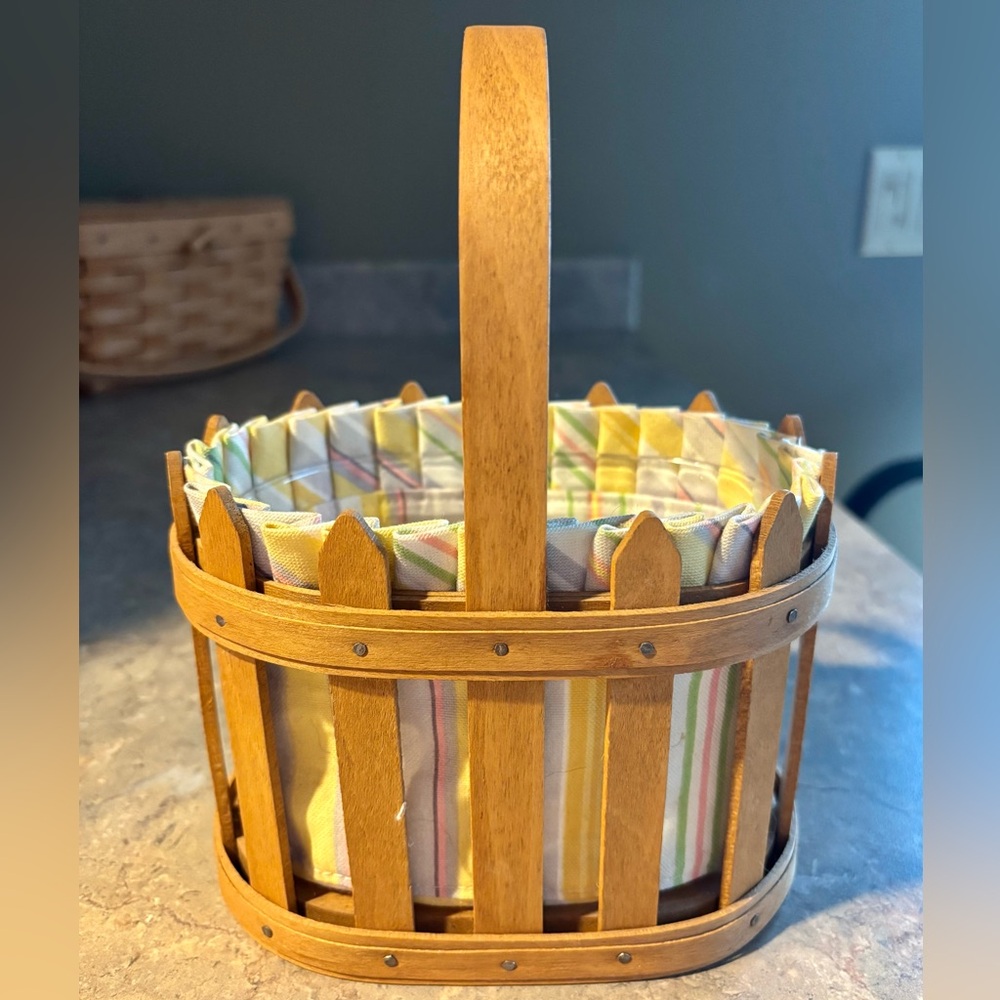 Longaberger Picket Fence Easter Basket
